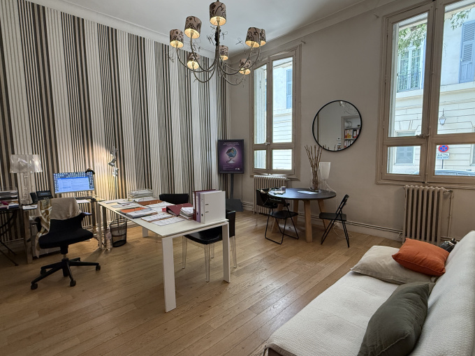 Location Immobilier Professionnel Bureaux Nîmes (30900)