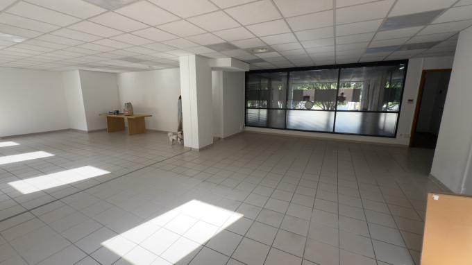 Location Immobilier Professionnel Bureaux Nîmes (30900)